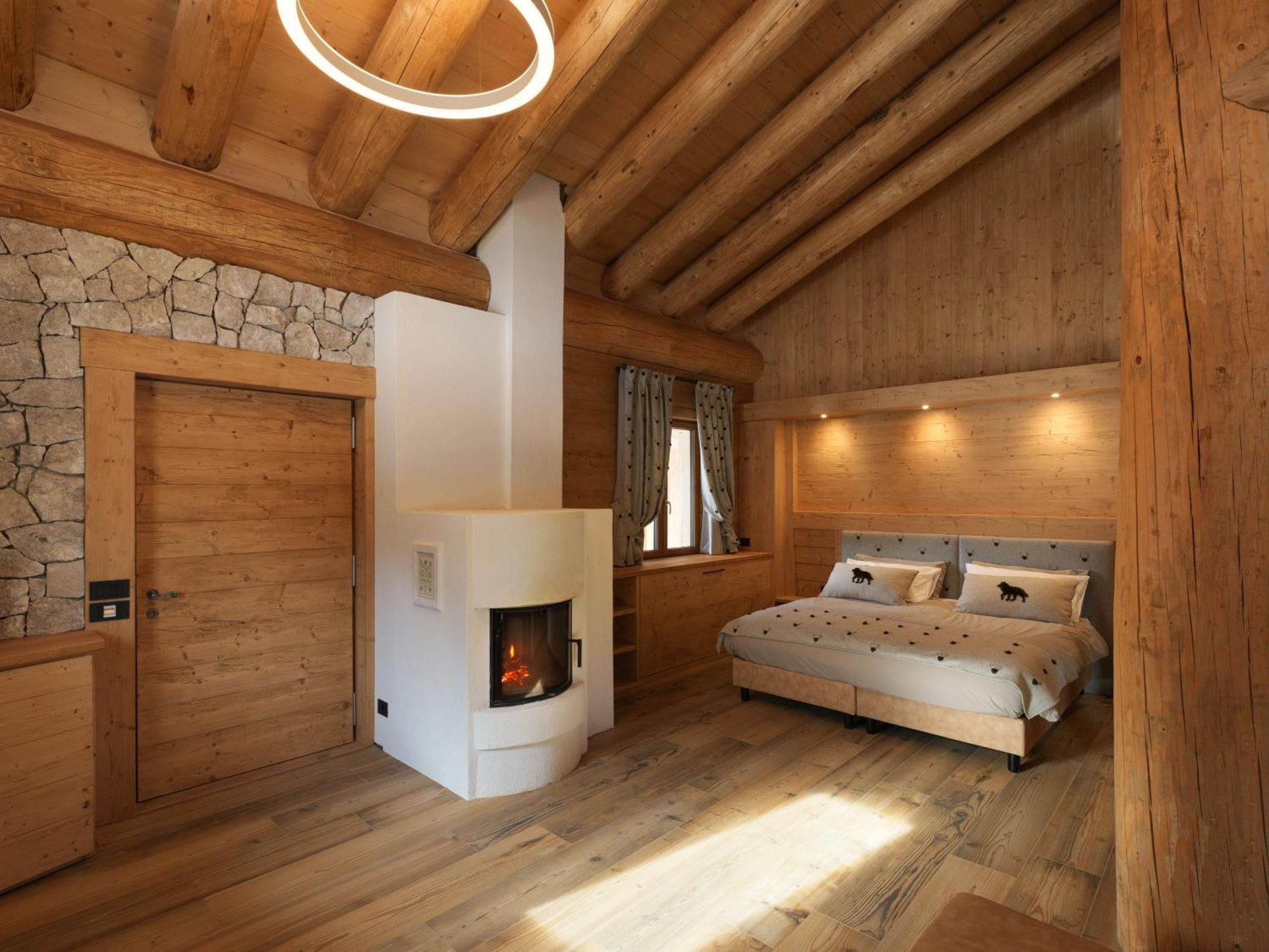 Hotel Haus Michaela Sappada Esterno foto
