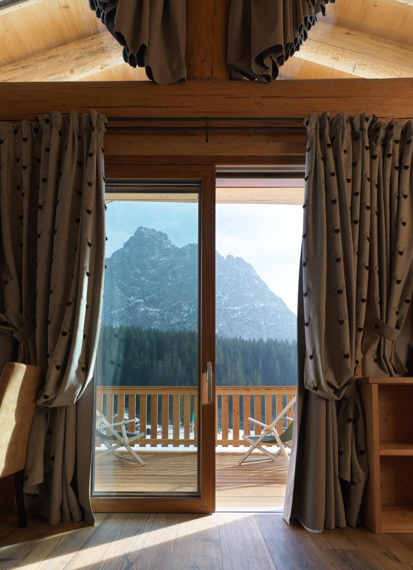 Hotel Haus Michaela Sappada Esterno foto